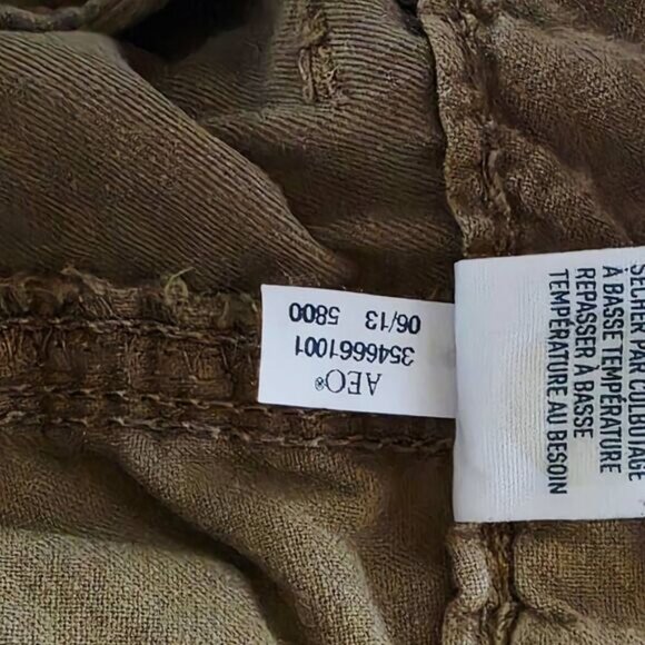 American Eagle Classic Khaki Shorts Size 34 Cotton - Picture 9 of 10